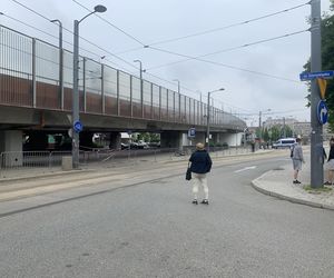 Estakada na Rynkiem w Chorzowie wyłączona z ruchu. Miasto czeka drogowy paraliż