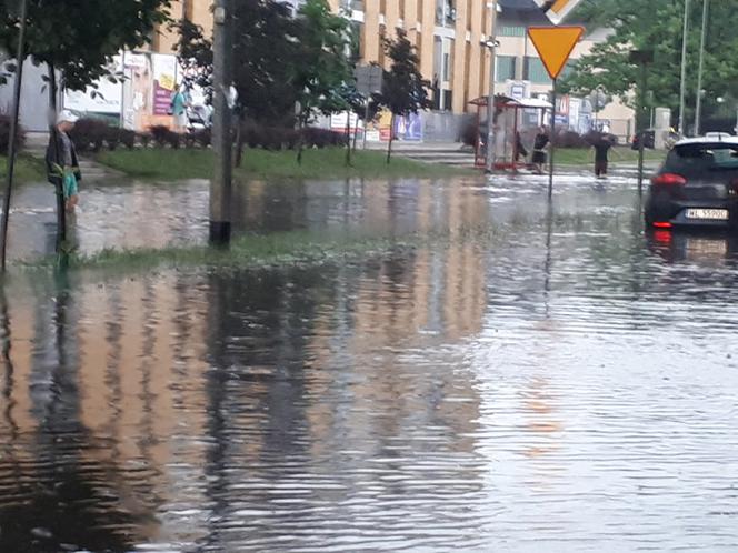 Stara Miłosna pod wodą