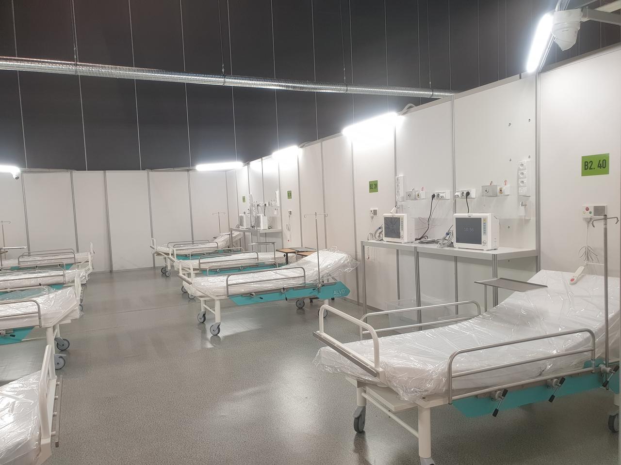Będzie OBOWIĄZKOWA hospitalizacja dla niektórych pacjentów z COVID-19