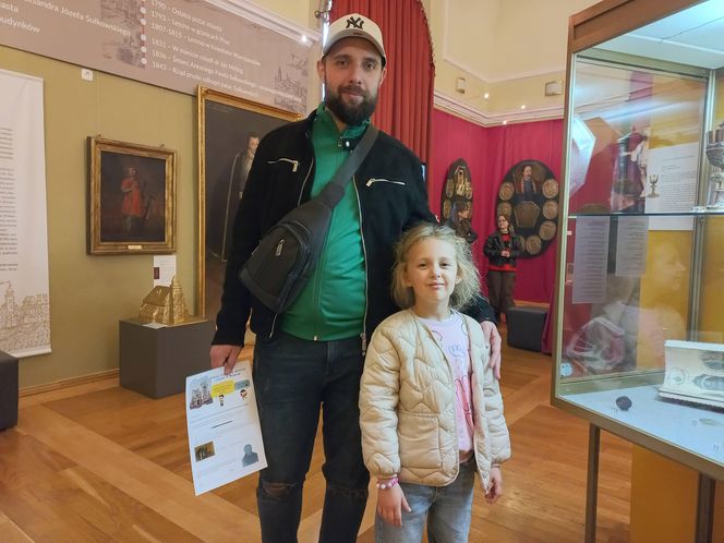 Trwa Noc Muzeów w Lesznie. Od wystawy o praniu i bieliźniarce, przez komiks po żużel