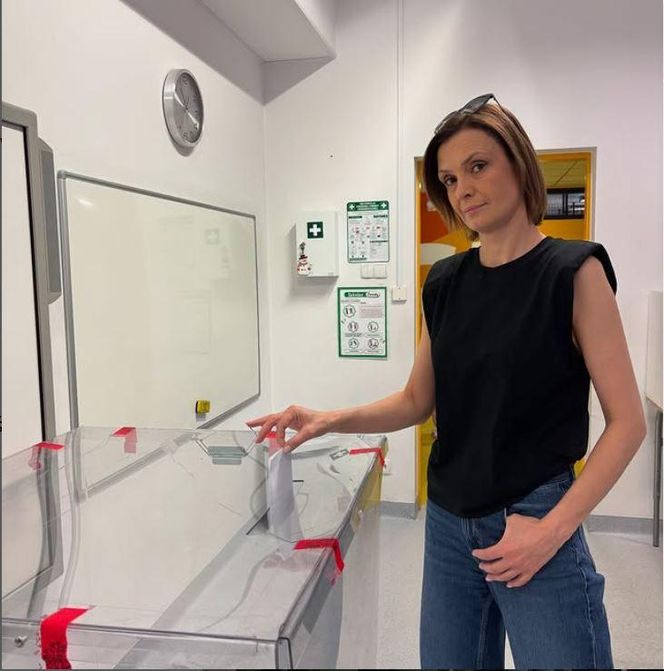 Wybory Prezydenckie 2025: Tak głosują gwiazdy w drugiej turze! Paulina Chylewska