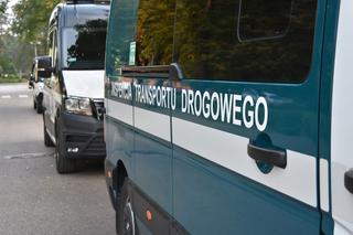 ITD skontrolowała furgonetkę pod Opolem. Wewnątrz było 43 imigrantów