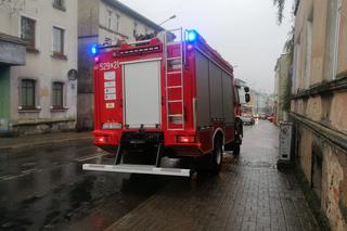 Potrącenie na pasach w Więcborku! Osobówka uderzyła w przechodzącą seniorkę [ZDJĘCIA]