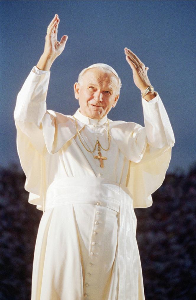 16 października 1978 w ósmym głosowaniu kard. Karol Wojtyła został wybrany na papieża