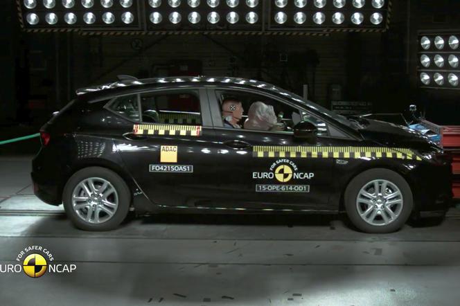 Opel Astra crash test Euro NCAP