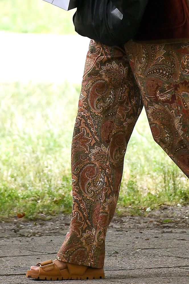 Agnieszka Woźniak-Starak zamieniła eko elektryczna Teslę na potężnego Defendera za 400 tyś.