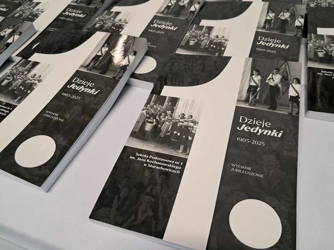 Szkoła Podstawowa nr 1 w Starachowicach ma już 120 lat. Zobaczcie zdjęcia z uroczystości
