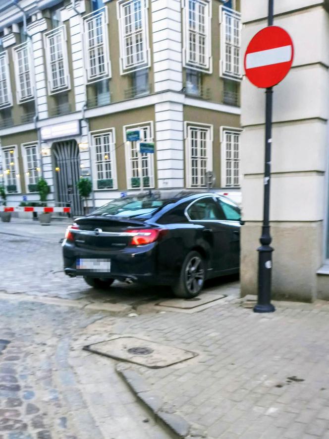 "Mistrzowie parkowania" na szczecińskim Podzamczu