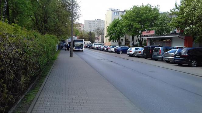 Kraków: Groźny wypadek na Azorach. Zderzenie taksówki z busem