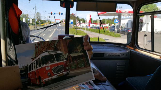 Zabytkowym autobusem przez Bydgoszcz [ZDJĘCIA]