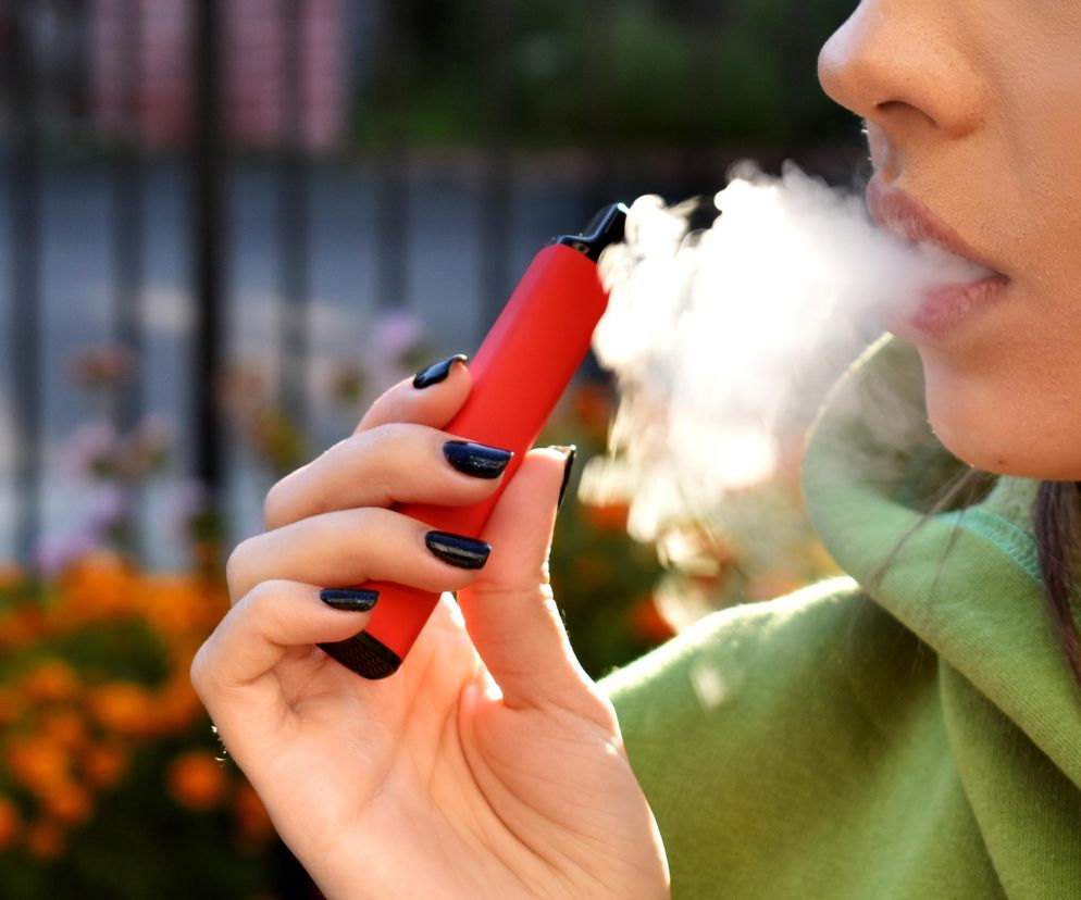 Od 5 lipca ważne zmiany dla palaczy. Nowe zakazy obejmą też e-papierosy