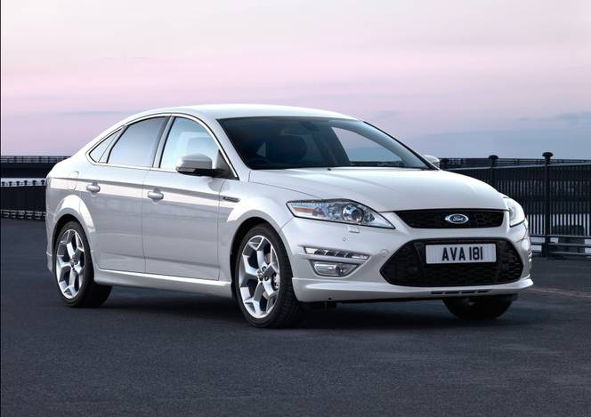 Ford Mondeo Ambiente hatchback model 2011