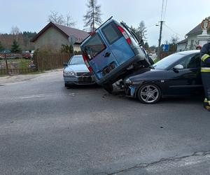 Drogowy karambol w Małopolsce. Powodem nieustąpienie pierwszeństwa