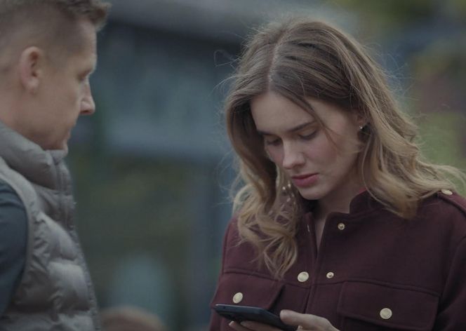 M jak miłość, odcinek 1885. Franka (Dominika Kachlik), Paweł (Rafał Mroczek)