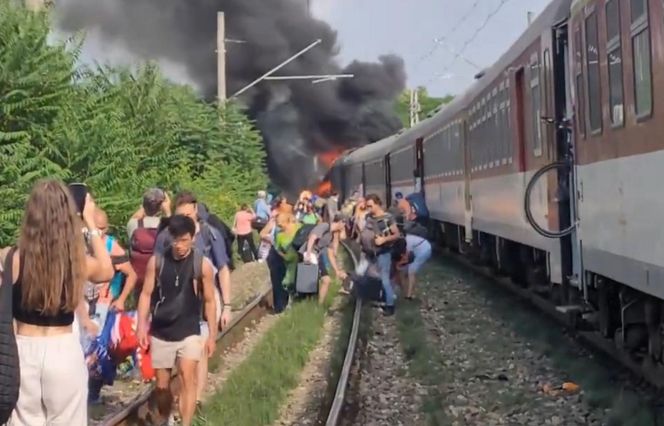 Tragiczny wypadek na Słowacji. Pociąg zderzył się z autobusem 