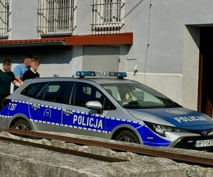 Gracjan zaatakował nożem swoich kolegów. Sąd podjął ważną decyzję w sprawie 17-letniego nożownika 
