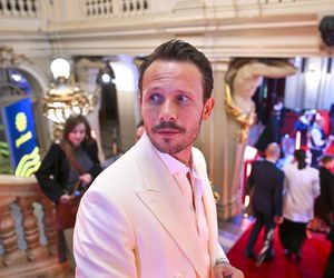 Mateusz Banasiuk kończy 40 lat. Tak zmieniał się popularny aktor