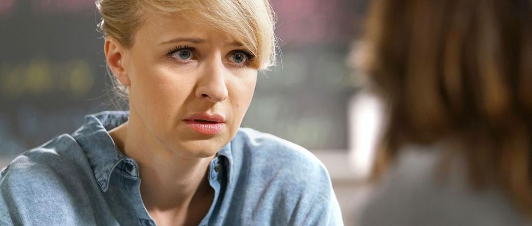 Alicja w serialu Barwy szczęścia po wakacjach będzie zdruzgotana.