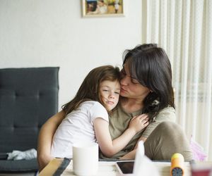 Jak przeprosić dziecko by nie osłabić autorytetu? Istnieje prosty przepis na skuteczną rozmowę