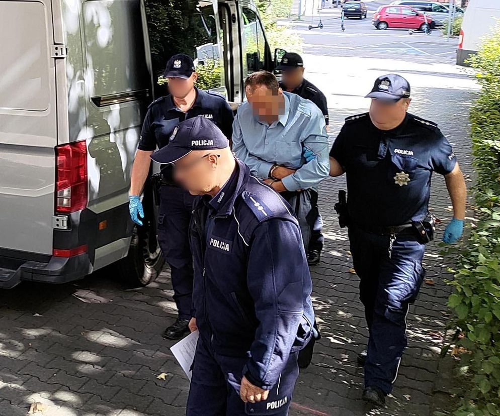 Tragiczny atak nożem przy domu dziecka. Ofiary nie udało się uratować