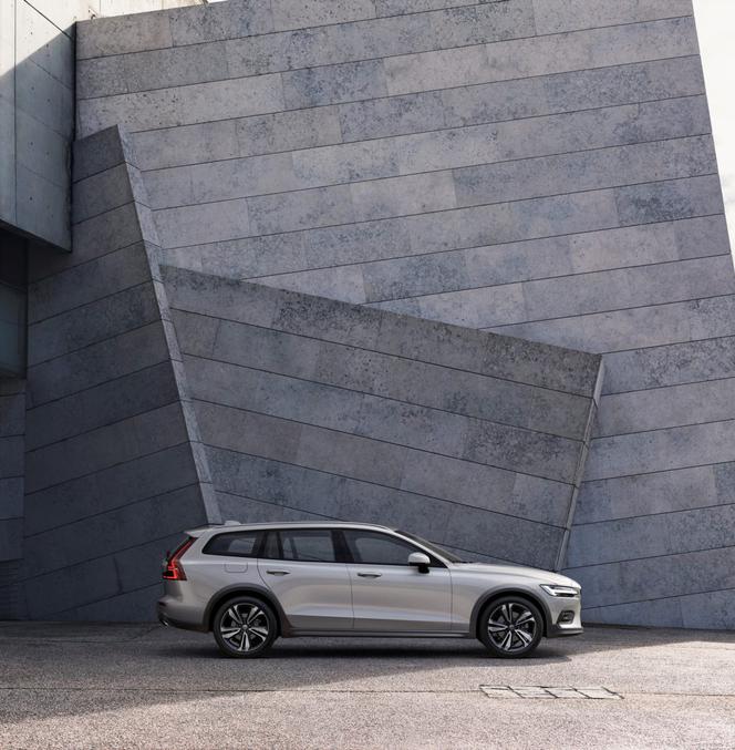 Volvo V60 Cross Country 2019
