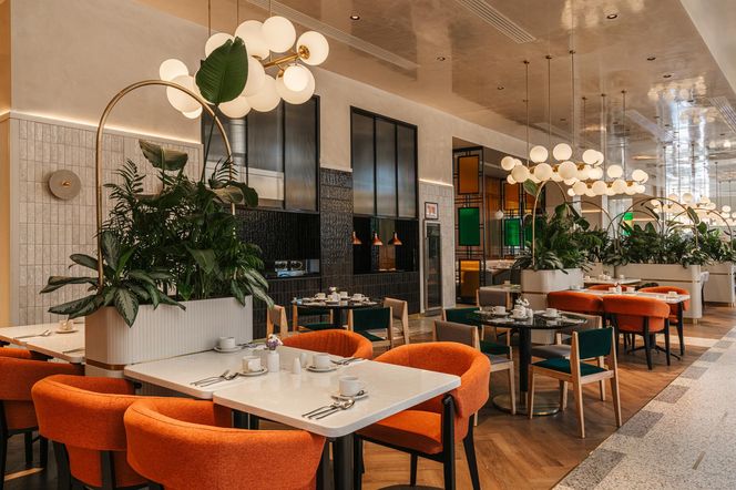 Mövenpick Grand Hotel