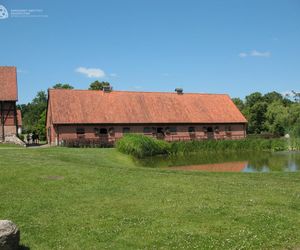 Ten pałac ma ponad 400 lat! Wyjątkowe miejsce na mapie woj. warmińsko-mazurskim