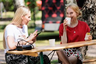 Na Wspólnej, odc. 3537: Daria (Patrycja Topajew), Luiza (Ada Drozd)