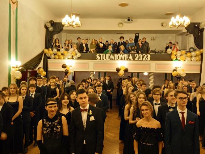 Studniówka 2023 w II LO w Poznaniu