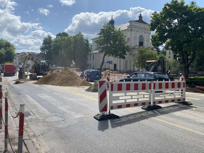 Kolejne utrudnienia na skrzyżowaniu ulic Floriańskiej i Piłsudskiego. Wiemy jak długo potrwają