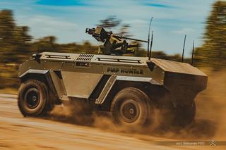 Robot PIAP HUNTeR na poligonie