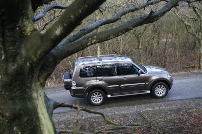 Mitsubishi Pajero 2014