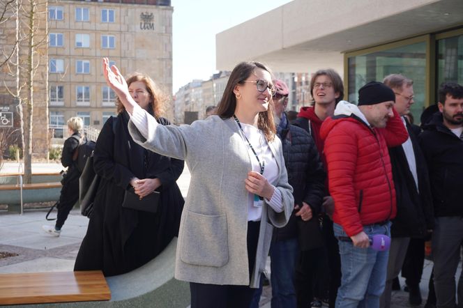 Tak prezentuje się nowy dziedziniec przed CK Zamek w Poznaniu