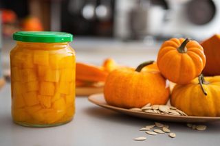 Dyniowy zawrót głowy? Nie tylko zupa! Zobacz, jak cieszyć się dynią przez całą zimę