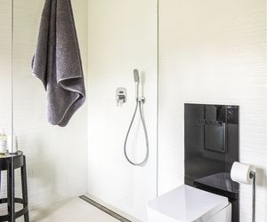 Odpływ do brodzika w posadzce. Odpływ liniowy czy punktowy? Który wybrać, jak zamontować?