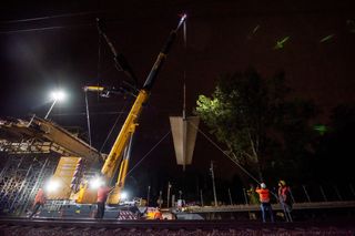 Budowa wiaduktu w ul. Chełmżyńskiej w Warszawie