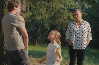 	M jak miłość, odc. 1763. Dima (Michaił Pszeniczny), Nadia (Mira Fareniuk), Magda (Anna Mucha)