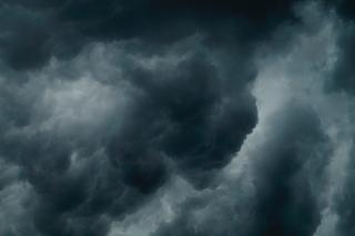 Zagrzmi i powieje. IMGW ostrzega mieszkańców Podkarpacia przed burzami z gradem