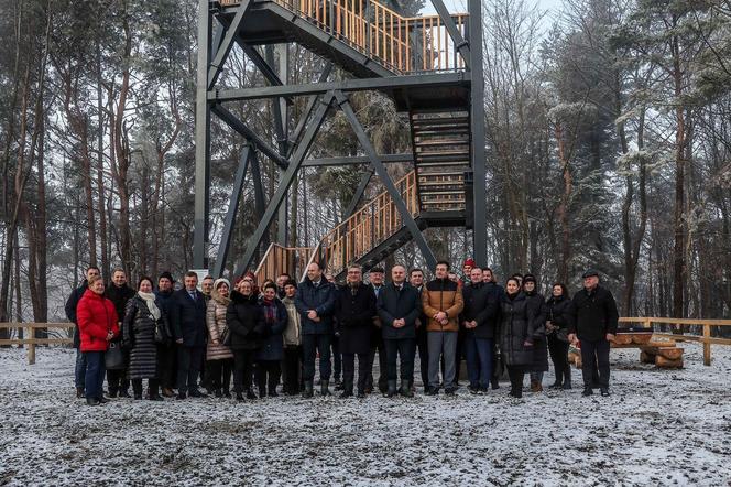 Nowa atrakcja turystyczna w Małopolsce już otwarta. To najwyższa wieża widokowa w Beskidzie Wyspowym 