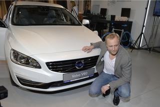 Piotr Adamczyk dostał hybrydowe Volvo V60