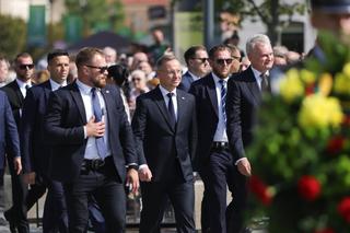 Wizyta prezydentów Polski i Litwy w Lublinie. Andrzej Duda i Gitanas Nauseda złożyli wieńce przed pomnikiem Unii Lubelskiej. ZDJĘCIA