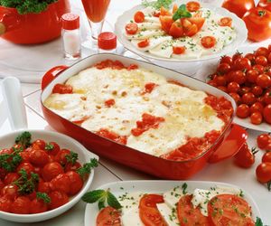 Dieta pomidorowa: na czym polega? Jakie są jej efekty? Ile można schudnąć na diecie pomidorowej?