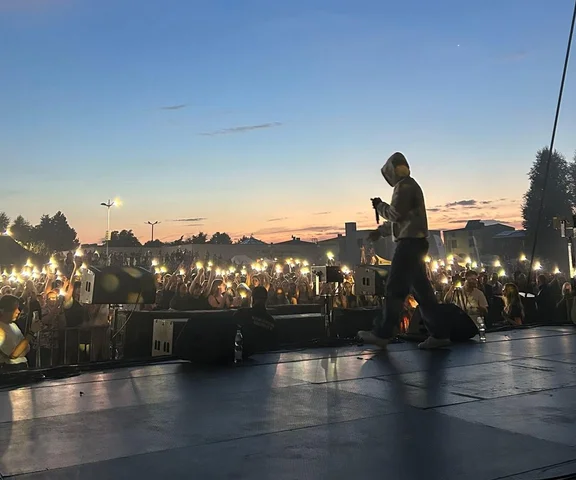 ESKA Music Tour w Imielinie! Tymek, Baranovski i Ikarus Feel rozgrzali publiczność
