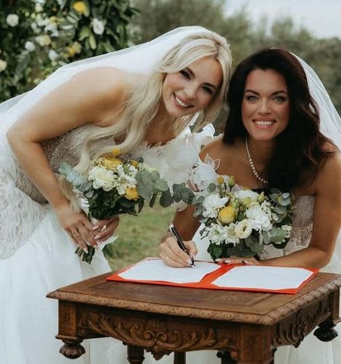 Karolina Brzuszczyńska i Agnieszka Skrzeczkowska ślub
