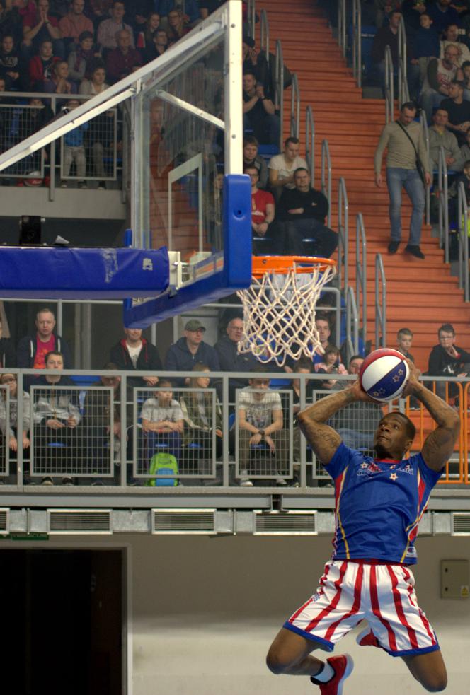 Harlem Globetrotters w Lublinie. Co pokazali „czarodzieje koszykówki”?