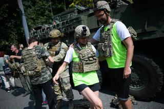 Piknik wojskowy na Stadionie Narodowym