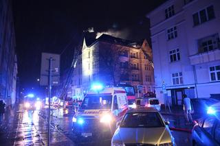 Pożar kamienicy w centrum Szczecina. Ewakuowano kilkadziesiąt osób