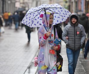 WOŚP 2025 w Toruniu. 33. Finał Wielkiej Orkiestry Świątecznej Pomocy - zdjęcia mieszkańców i gości ze starówki