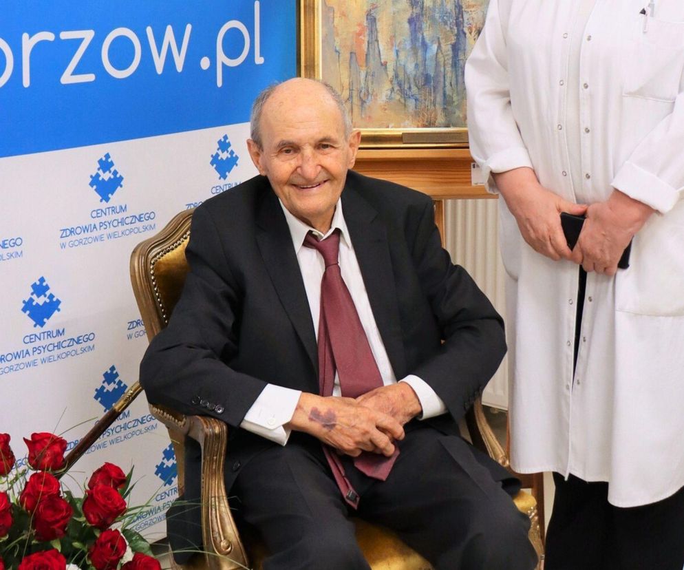 96-letni chirurg dziecięcy żegna się z salą operacyjną. Ale wciąż chce uczyć innych