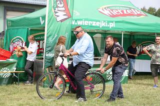 Gwiazdy w terenowych samochodach dzielnie walczyły w zawodach VIP Cross